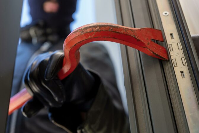 Burglary - Theft Charges | Stuart Miller Solicitors