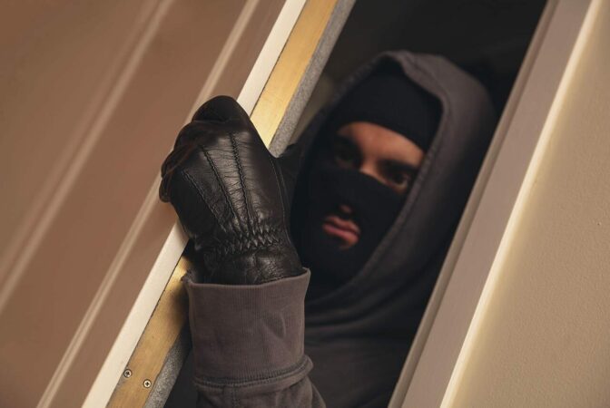 Robbery - Possession of a knife | Stuart Miller Solicitors