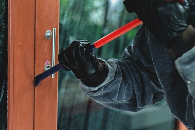 Robbery - False Imprisonment | Stuart Miller Solicitors